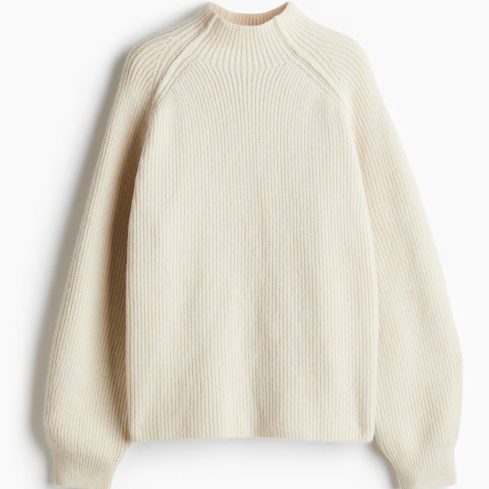 H&M Cream Turtleneck Sweater